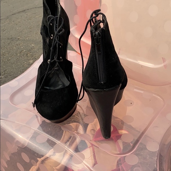 Mona Via Collezione Booties - Picture 3 of 3